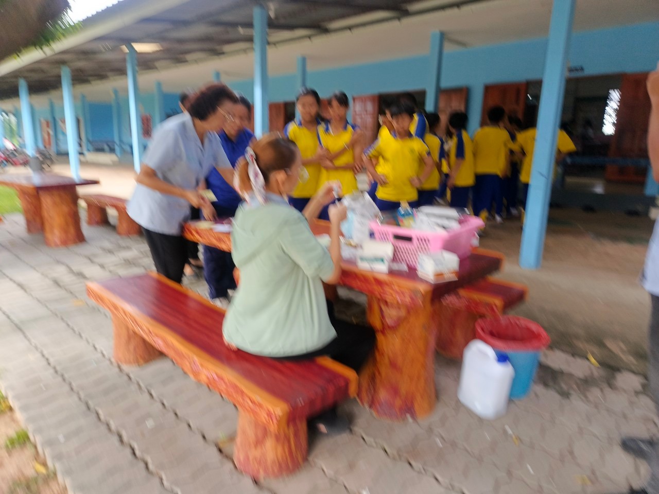 ฉีดวัคซีนป้องกันโรคมะเร็งปากมดลูก (HPV)