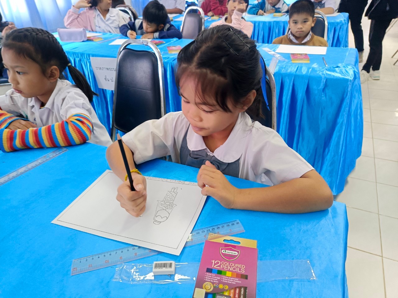นิทรรศการการสร้างเสริมพัฒนาการและการประกวดทักษะทางวิชาการ ณ หน่วยงานองค์การบริหารส่วนตำบลกมลาไสย